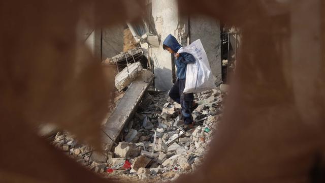 Nasib Anak-anak Pengungsi Palestina di Hari Anak Sedunia 2024