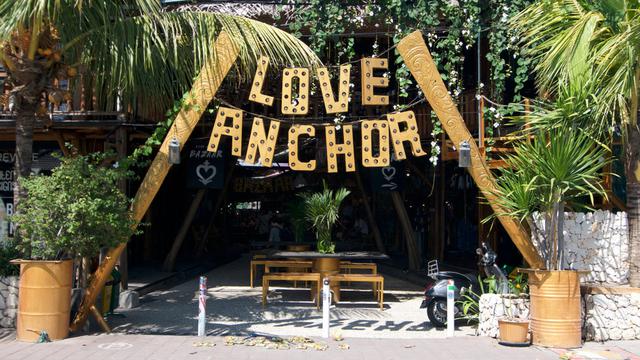Love Anchor