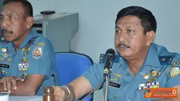 Citizen6, Surabaya: Sebanyak 305 orang Tamtama TNI AL dari 308 peserta tes berhak mengikuti Diktukbakat TA. 2012 setelah lulus dalam seleksi penentuan akhir, Jumat (11/5). (Pengirim: Penkobandikal)