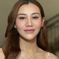 Aaliyah Massaid Lakukan Perawatan Luar dan Dalam untuk kulit wajahnya. [@ochiipramita]