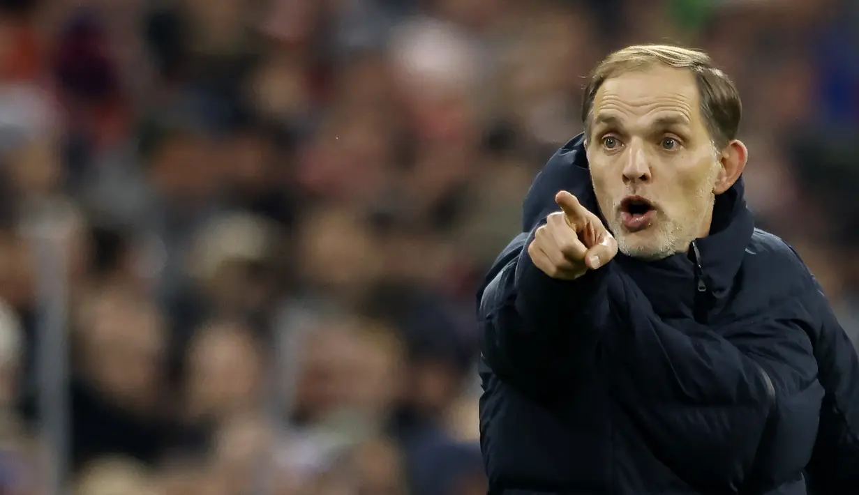Kandidat pelatih baru Timnas Inggris berikutnya adalah sosok Thomas Tuchel. Pelatih asal Jerman itu juga punya rekam jejak yang bagus. Ia juga saat ini lagi tidak memiliki klub, sehingga FA dilaporkan berminat untuk mempekerjakannya di musim panas ini. (Michaela STACHE / AFP)