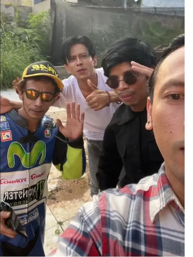 Momen Pertemuan 4 Pria 'Kembaran' Artis Ini Kocak, Chef Juna hingga Ariel NOAH
