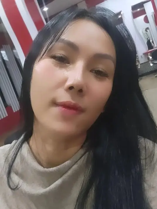 Kalina terbang ke Singapura untuk untuk memastikan kondisi kesehatannya. Yang tadinya sempat bingung ketakutan hingga membuatnya stress perlahan mereda. [Instagram/kalinaocktaranny]