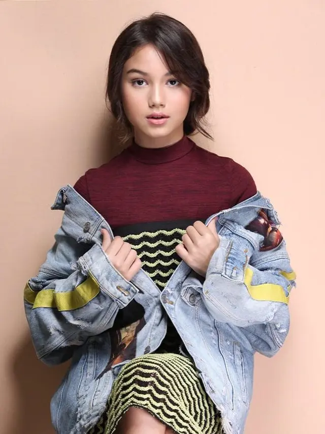 6 Pesona Saskia Chadwick, Pemeran Santi dalam Sinetron Dari Jendela SMP