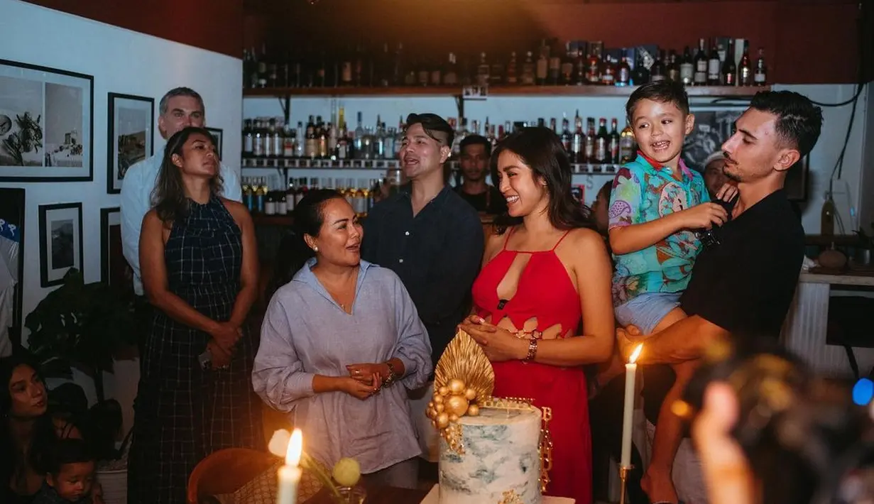 Ultah Jessica Iskandar kw-34 (Instagram/inijedar)