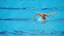 Atlet Rusia, Natalia Ishchenko, saat beraksi di nomor final solo free renang indah Kejuaraan Eropa Akuatik 2016 di London, Inggris, (10/5/2016). (Reuters/Andrew Boyers).
