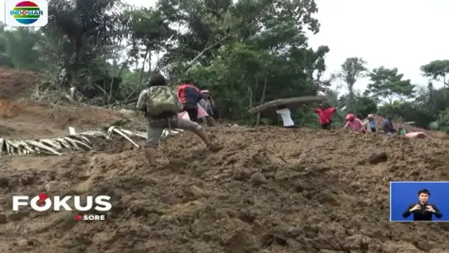 Sementara itu, hingga hari ini upaya pencarian korban longsor atas nama Damah, perempuan berusia 41 tahun belum berhasil ditemukan. Meski petugas telah mengerahkan anjing pelacak.