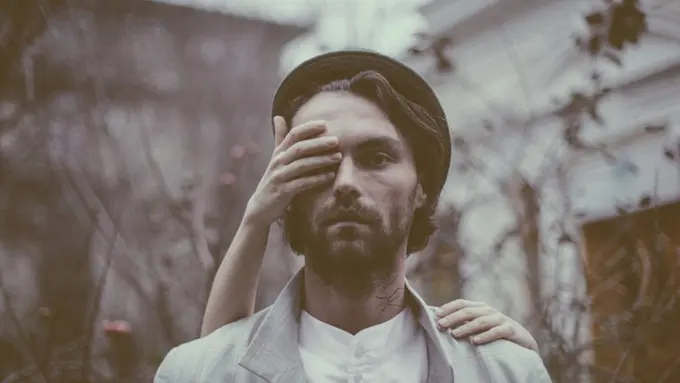 Kamu Pikir Biasa, Padahal 7 Sikap Ini Bikin Pacar Cemburu Buta