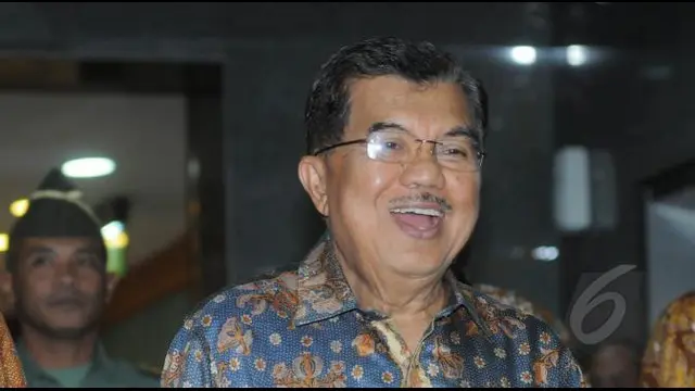 Wakil Presiden Jusuf Kalla atau JK mengaku tidak akan mencampuri urusan pergantian di internal Polri. Khususnya, terkait isu Komjen Pol Budi Waseso akan dicopot dari jabatan sebagai Kepala Bareskrim (Kabareskrim) Polri.