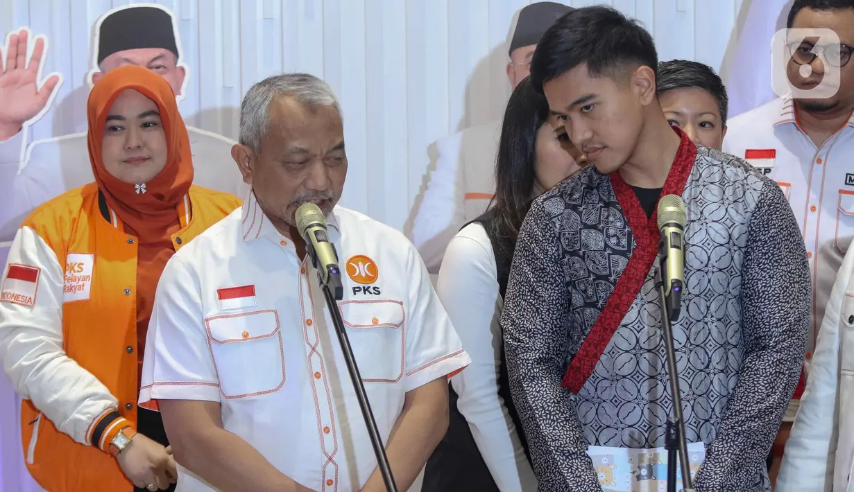 Syaikhu juga menyinggung adanya pembicaraan terkait Pilkada 2024. Dia menyebut akan ada kolaborasi antara PKS dan PSI. (Liputan6.com/Herman Zakharia)