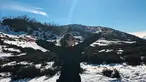 Mantan kekasih Kevin Julio ini Juni silam mengunjungi Negeri Kangguru. Ada beberapa destinasi yang ia pilih untuk melepas penat, salah satunya di Perisher Valley. Ia pun menikmati pemandangan salju di tengah terik matahari. (Liputan6.com/IG/sahilahisyam)