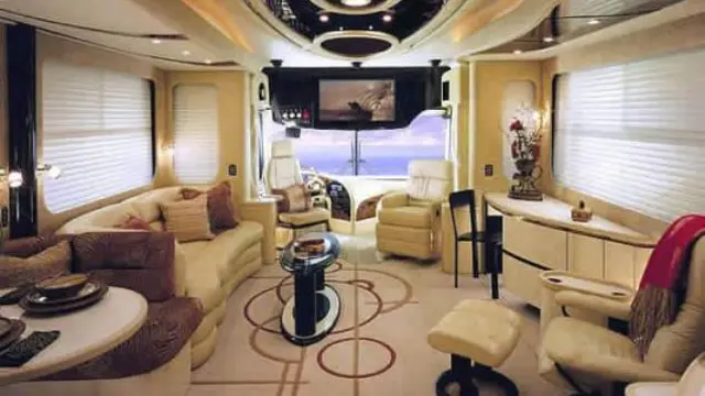 Bus termewah di dunia - Mittal 4