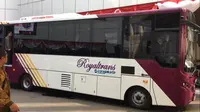Bus Royaltrans (Liputan6.com/ Ika Defianti)