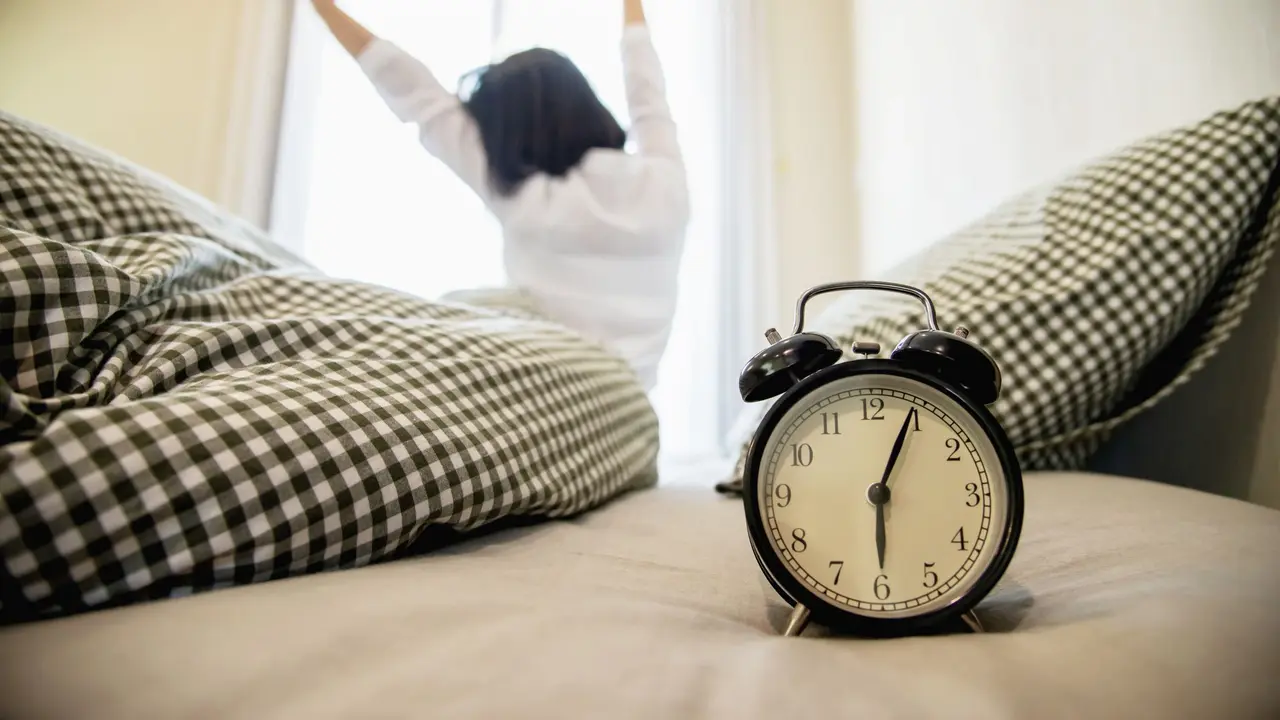 Rutinitas Morning Sun Exposure, Kebiasaan Pagi Sederhana yang Bisa Bikin Mood Lebih Baik Seharian