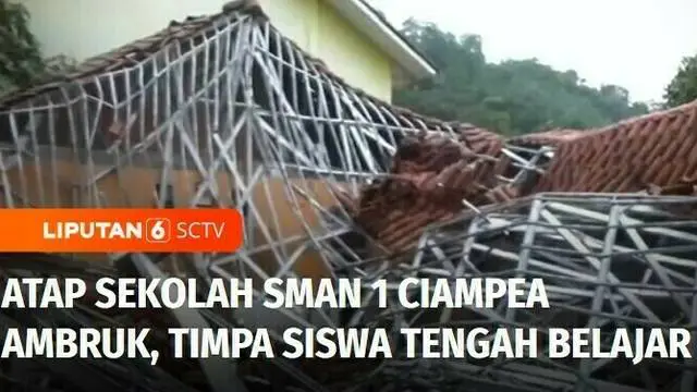 Di tengah hujan deras, atap ruangan laboratorium SMA Negeri 1 Ciampea Bogor, Jawa Barat, tiba-tiba ambruk menimpa para siswa yang tengah belajar di dalamnya. Empat dari delapan siswa yang terluka dilarikan ke rumah sakit.