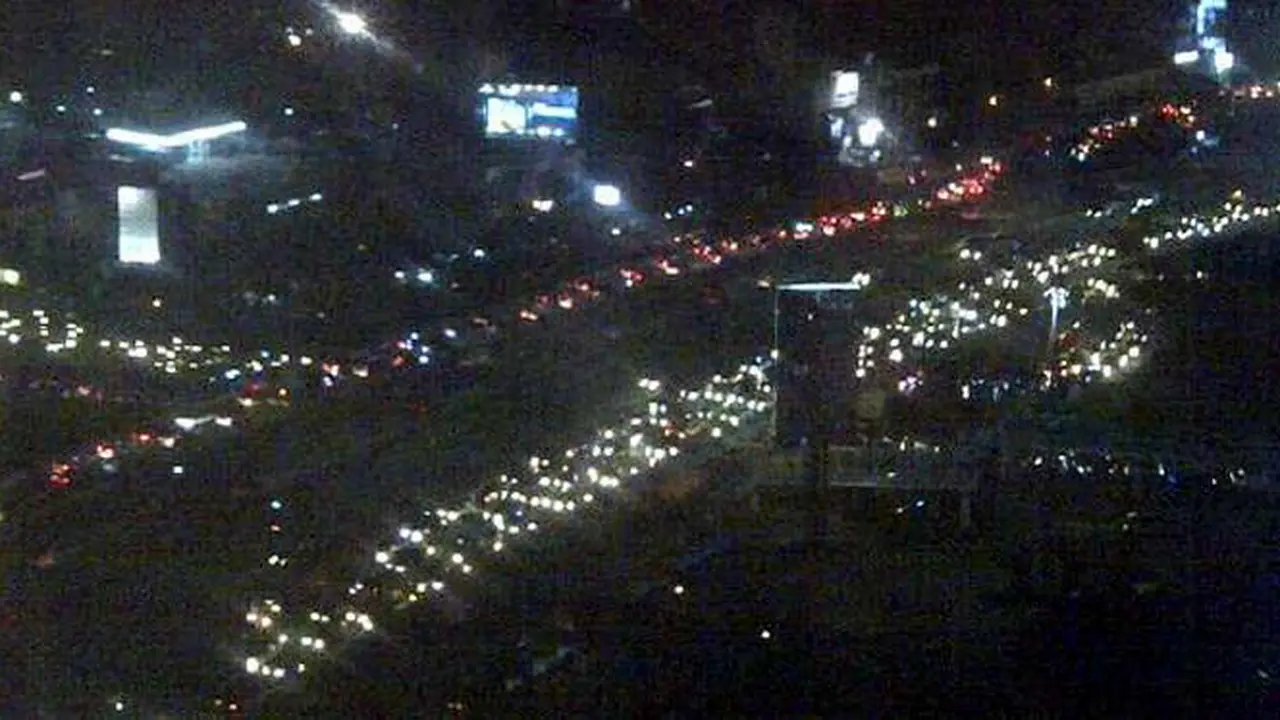 macet-twitter-140125c.jpg
