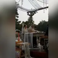 Selamat untuk Vicky Shu dan Ade Imam yang resmi jadi suami istri, Sabty (23/9)