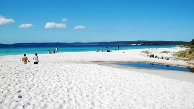 5 Wisata Pantai di Situbondo, Punya Pemandangan Cantik yang Wajib Dikunjungi