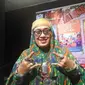 Renny Djajusman membawakan puisi denga musikalisasi rock di Bentara Budaya Yogyakarta