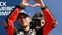 Hasil Sprint Race MotoGP Mandalika 2025: Drama Lap Terakhir! Marco Bezzecchi Kalahkan Fermin Aldeguer untuk Finis Terdepan