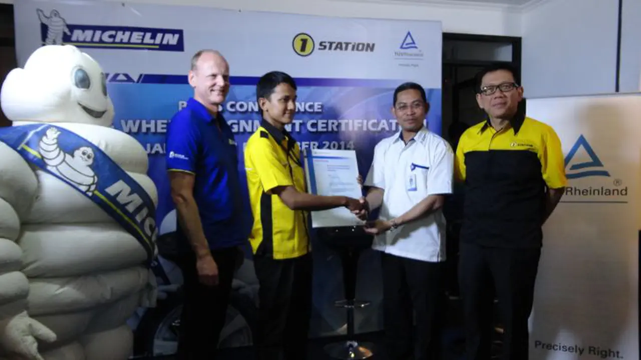 5 Mekanik Ban Sabet Sertifikasi Internasional dari Michelin