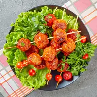 ilustrasi sate bakso/copyright Shutterstock