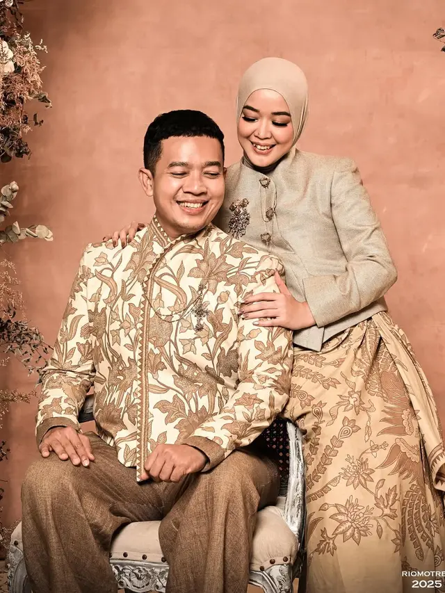 5 Detail Busana di Pemotretan Aqeela Calista dan Keluarga, Bergaya Klasik Jawa