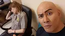 Chika Jessica jadi korban keisengan Deddy Corbuzier, setelah ia tertidur di kursi. (Foto: instagram.com/mastercorbuzier)