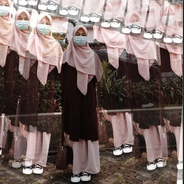 Minta Fotonya Diedit Pakai Filter, 6 Hasil Potret Wanita Ini Justru Kocak
