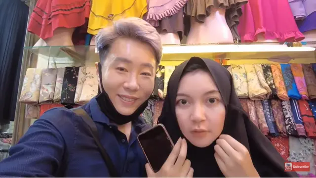 Segera Menikah, Ini 6 Potret Kebersamaan YouTuber Ujung Oppa dengan Pedangdut Kania Permatasari