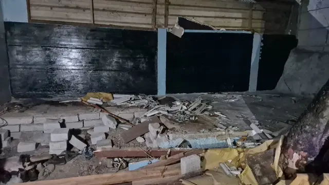 Satu posko milik organisasi masyarakat (ormas) BPPKB Banten dibongkar, pada Rabu malam (14/5/2025).