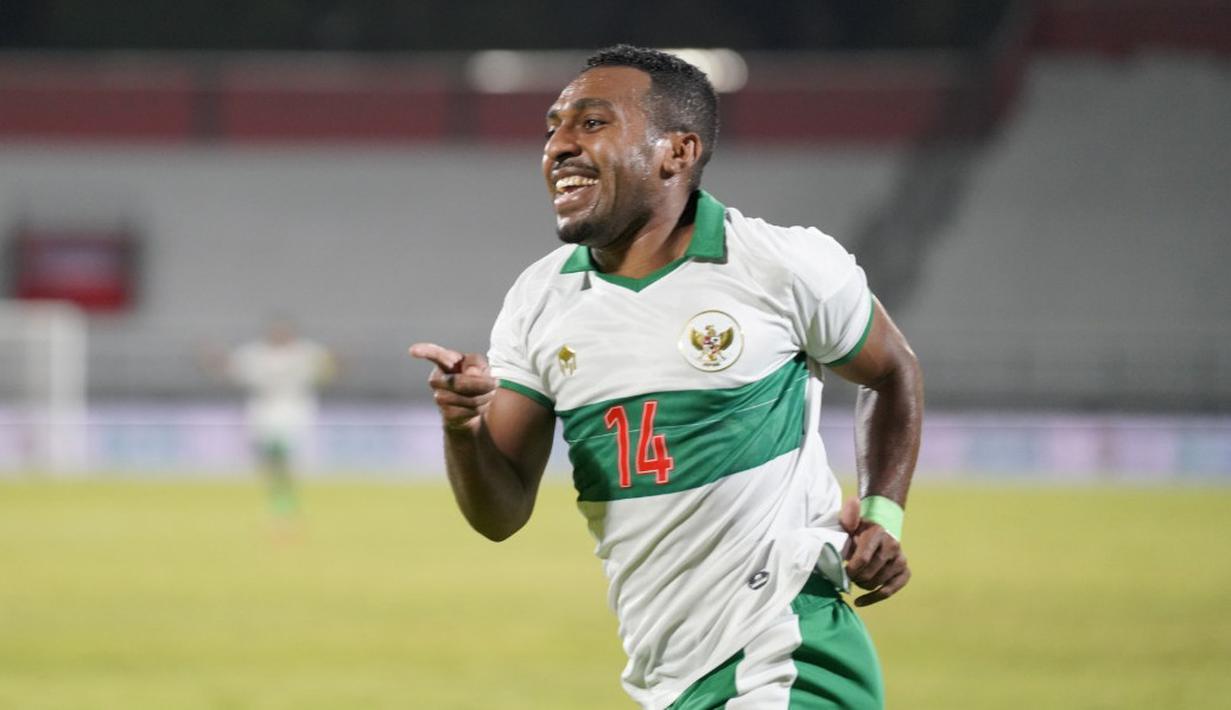 Pada menit ke-5, Timnas Indonesia sudah bisa unggul. Cungkilan Terens Puhiri berhasil memperdaya Kiper Timor Leste. (Dok. Kemenpora)