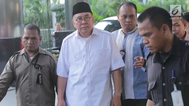 Gubernur Bengkulu Ridwan Mukti dan istrinya Lily Martiani Maddari telah ditetapkan sebagai tersangka oleh penyidik Komisi Pemberantasan Korupsi (KPK). 