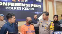 Nurohmad alias Tompel (25) diamankan polisi usai menyiram anak dan istrinya dengan air keras. (Istimewa)