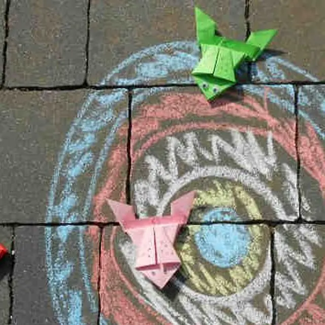 Katak Origami