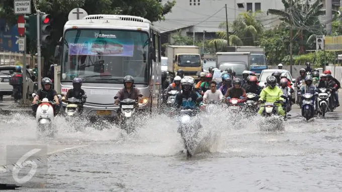 Diguyur Hujan Deras, Ini 20 Titik Banjir di Jakarta