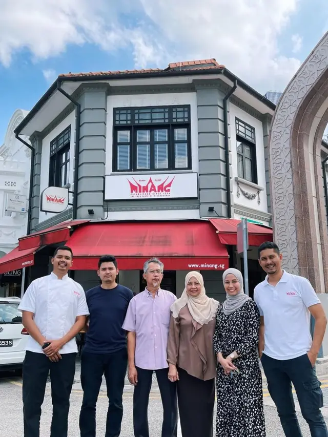 Kisah Warung Nasi Padang yang Eksis di Singapura Lebih dari 60 Tahun