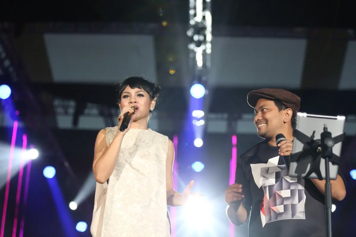 Andien dan Tompi