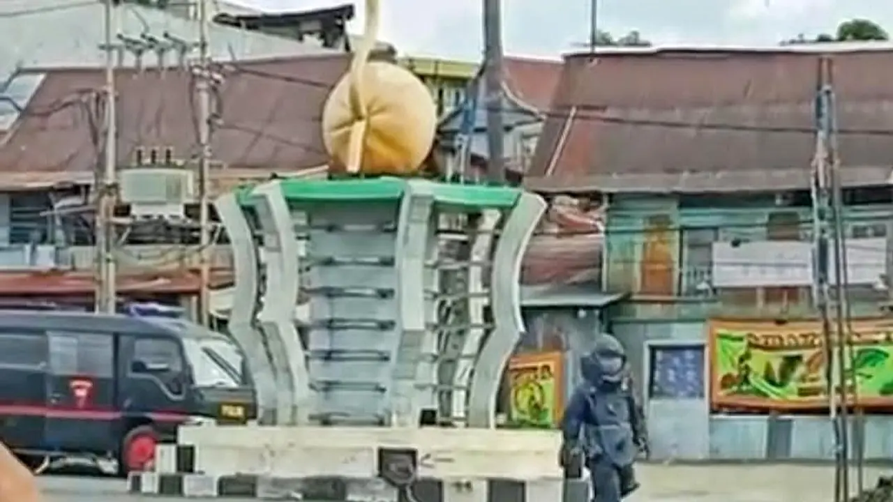 Penemuan tas mencurigakan di parepare. (Liputan6.com/Fauzan)