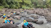 Menguji Adrenalin di Wisata Kubang River Tubing Cirebon