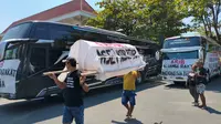 Massa AMPB Pati ke Jakarta, Bawa Keranda dan Tuntutan Rampas Aset