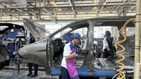 Pabrik Suzuki di Cikarang, yang berdiri sejak 2014, memproduksi mobil dengan lebih dari 10.000 komponen per unit, menggunakan teknologi canggih dan kandungan lokal sebesar 85%. (Dok. Suzuki)