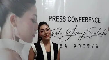 Penyanyi Liza Aditya baru saja mendapatkan informasi hoax yang menyebut dirinya seorang transgender. Akibat isu tersebut, Liza pun mengaku banyak mendapatkan perlakuan tidak menyenangkan.