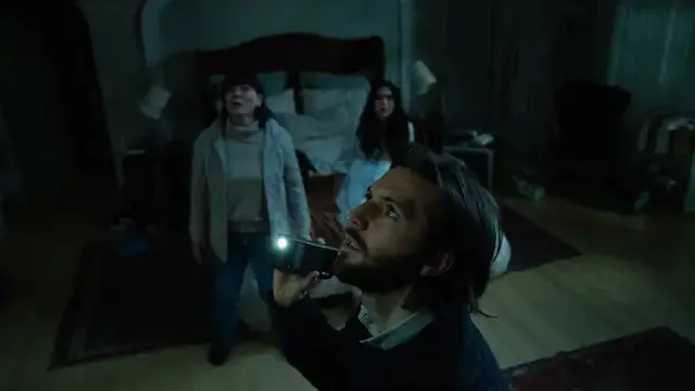 Momen klimaks dalam film Bed Rest.