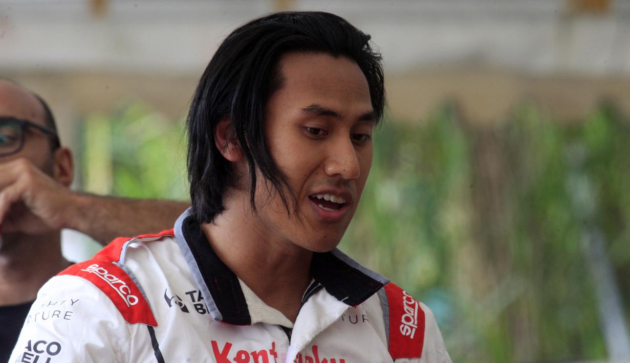 Sean Gelael yang merupakan juara nasional 2021 dan sempat memenangi salah satu dari dua putaran Reli Danau Toba tahun lalu akan ditemani oleh co-driver asal Portugal, Hugo Magalhaes Ismael. (Team Jagonya Ayam)