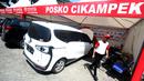 Sejumlah kendaraan menerima pelayanan servis di rest area 57 km, Karawang, Jawa Barat, Kamis (29/6). Salah Satu Retail kendaraan Menjamin kenyamanan pelanggan yang melakukan servis akan mendapat diskon jasa hingga 25 persen. (Liputan6.com/Helmi Afandi)