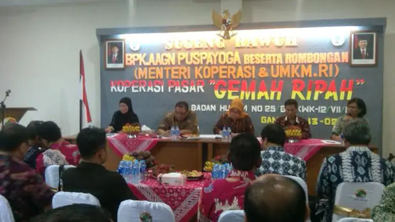 Pedagang Buah Yogyakarta Mengadu ke Menteri Koperasi