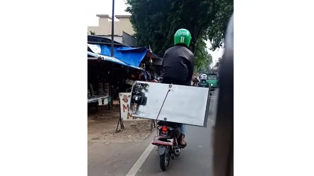 6 Posisi Orang Duduk Ini Nyeleneh Banget, Persulit Diri