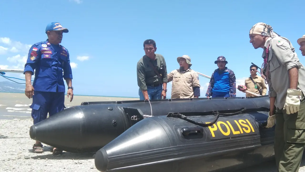 Penyelamatan Buaya Berkalung Ban