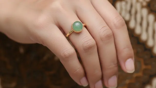 Model Cincin Emas Batu Akik Wanita (Foto: Gemini AI)